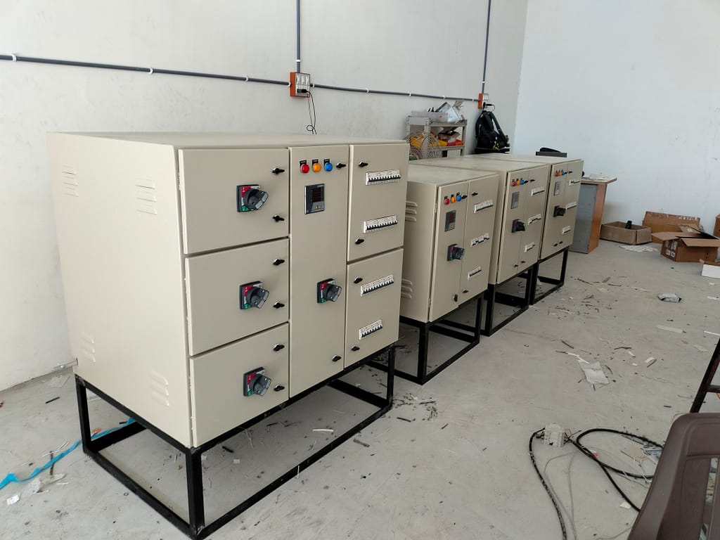 power distribution board 3